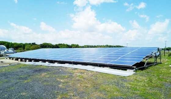 Proyecto solar en la azotea Restar 80 KW en Nueva Delhi, India, 2014.